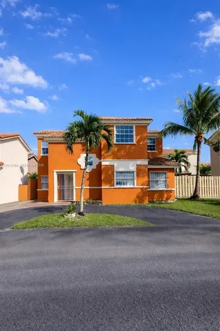1045 NW 126th Place Miami FL 33182