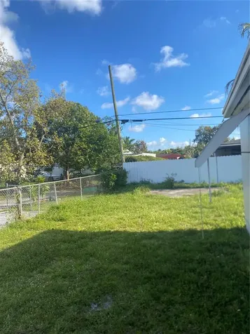 1070 NW 147th Street Miami FL 33168