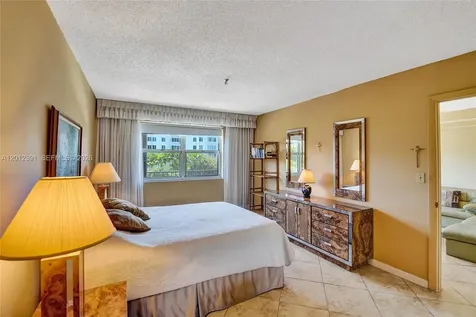 250 181st Drive Sunny Isles Beach FL 33160