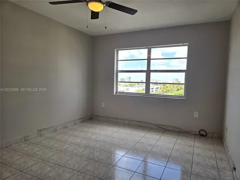 4670 W 13th Lane Hialeah FL 33012