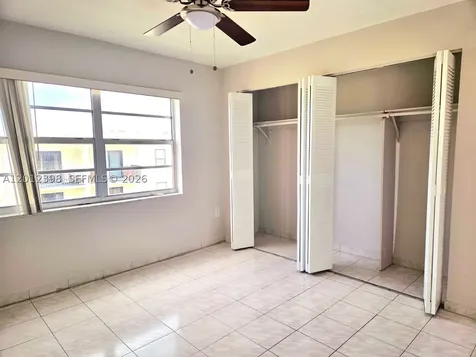 4670 W 13th Lane Hialeah FL 33012