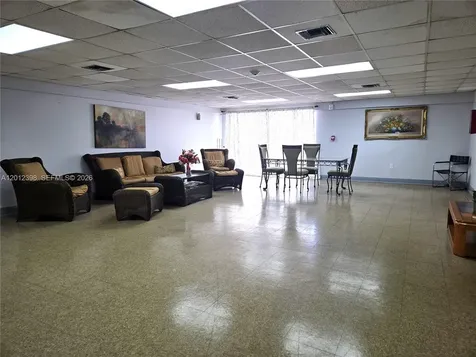 4670 W 13th Lane Hialeah FL 33012