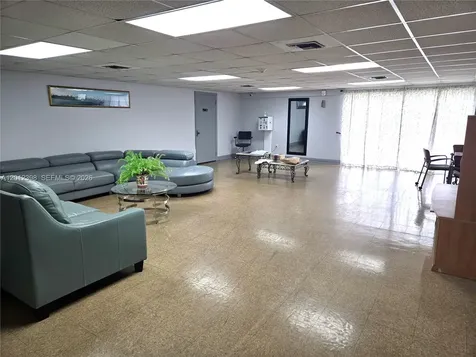 4670 W 13th Lane Hialeah FL 33012