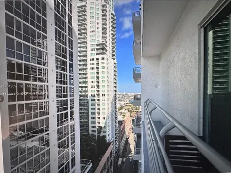 133 NE 2nd Avenue Miami FL 33132