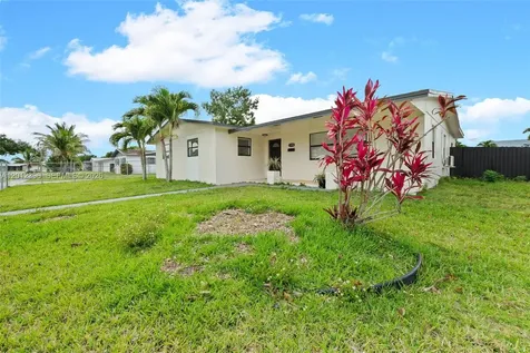 11950 SW 199th Street Miami FL 33177
