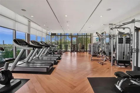 105 Reef Lane Key Biscayne FL 33149