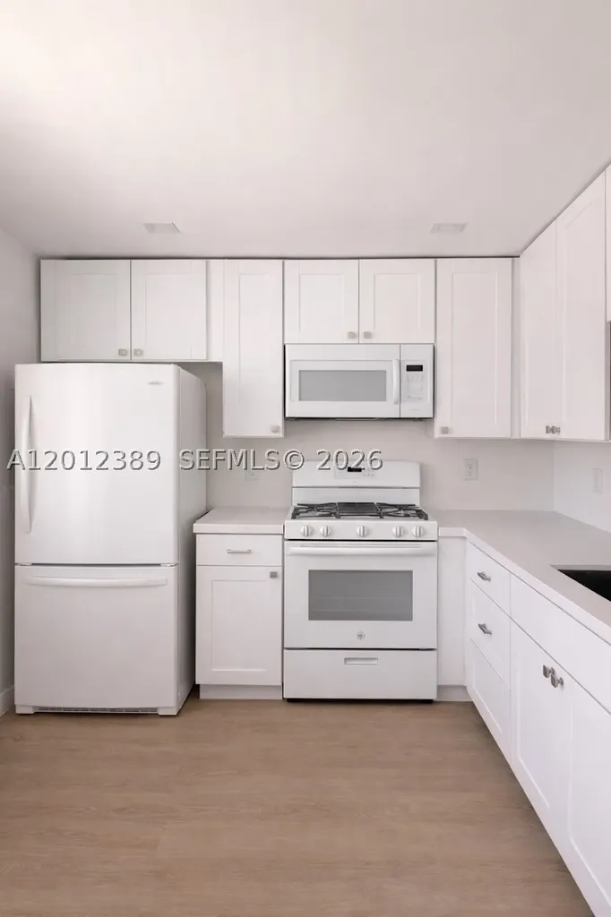 218 NE 12th Avenue Hallandale Beach FL 33009