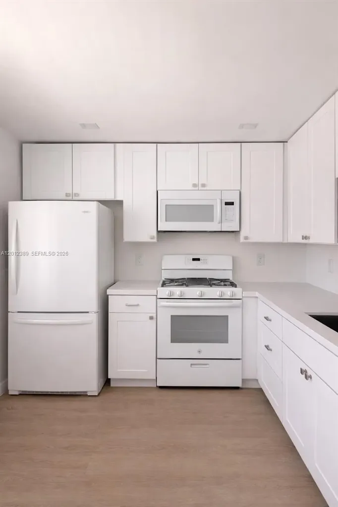 218 NE 12th Avenue Hallandale Beach FL 33009