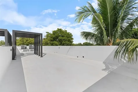 1235 SW 13th Avenue Miami FL 33135