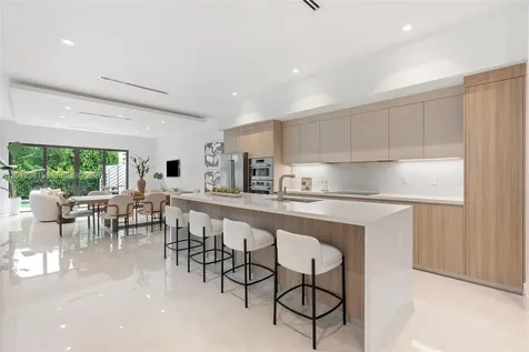 1235 SW 13th Avenue Miami FL 33135
