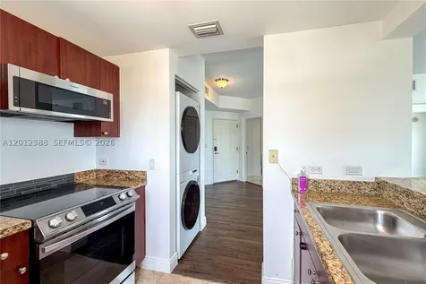 2600 SW 27th Avenue Miami FL 33133