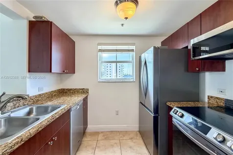 2600 SW 27th Avenue Miami FL 33133