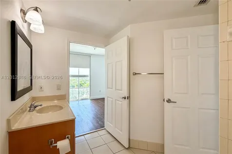 2600 SW 27th Avenue Miami FL 33133