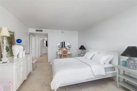 6917 Collins Avenue Miami Beach FL 33141