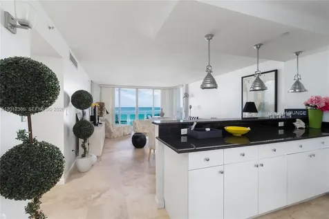 6917 Collins Avenue Miami Beach FL 33141