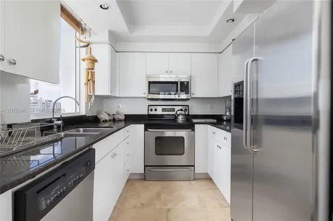 6917 Collins Avenue Miami Beach FL 33141