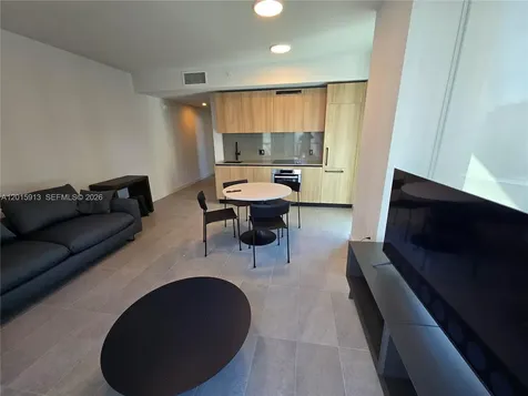 121 NE 5 Street Miami FL 33132