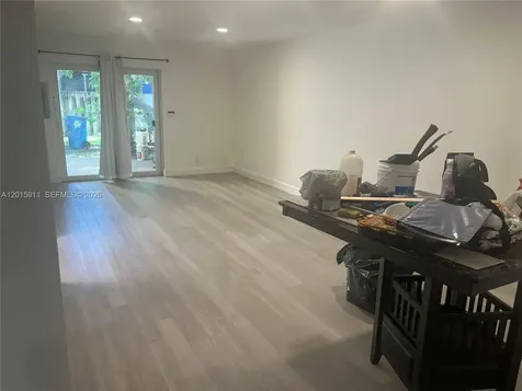 5952 NW 25th Place Sunrise FL 33313