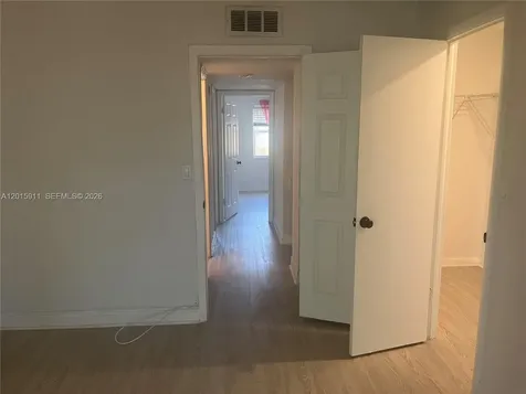 5952 NW 25th Place Sunrise FL 33313