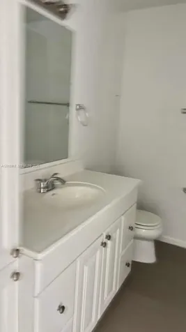 8195 NW 8th Manor Plantation FL 33324