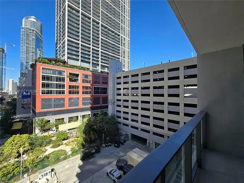 121 NE 5 Street Miami FL 33132