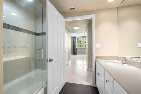 2000 N Bayshore Drive Miami FL 33137