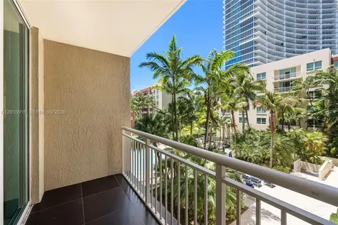 2000 N Bayshore Drive Miami FL 33137