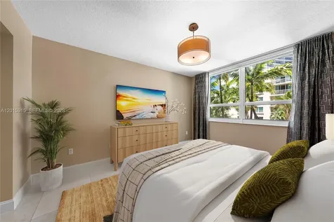 2000 N Bayshore Drive Miami FL 33137