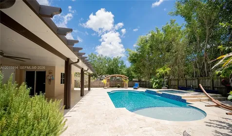 2890 NE 4th Street Homestead FL 33033