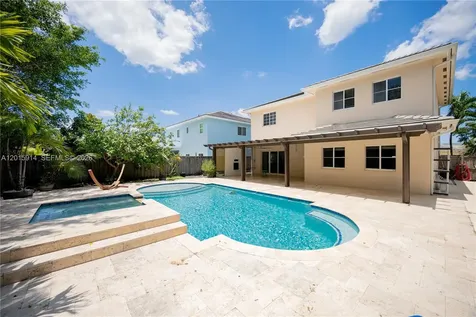 2890 NE 4th Street Homestead FL 33033