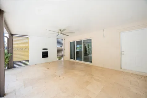 2890 NE 4th Street Homestead FL 33033