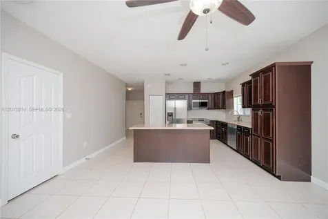 2890 NE 4th Street Homestead FL 33033