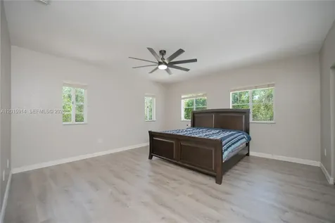 2890 NE 4th Street Homestead FL 33033