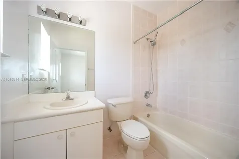 2890 NE 4th Street Homestead FL 33033