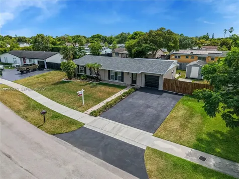 10460 SW 123rd Court Miami FL 33186