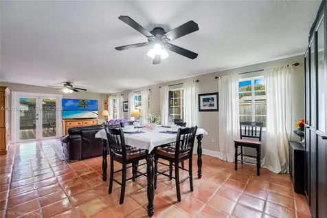 10460 SW 123rd Court Miami FL 33186