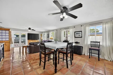 10460 SW 123rd Court Miami FL 33186