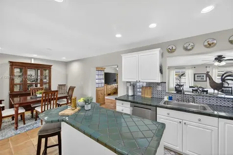 10460 SW 123rd Court Miami FL 33186