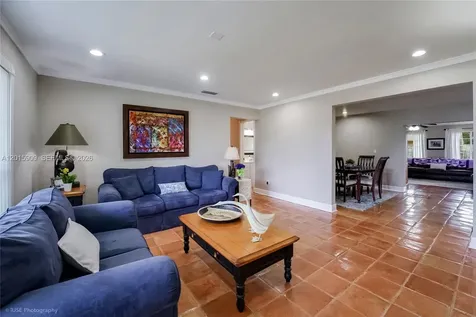10460 SW 123rd Court Miami FL 33186