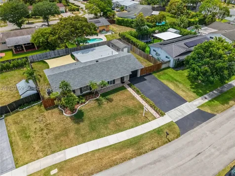 10460 SW 123rd Court Miami FL 33186