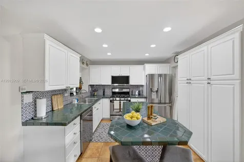10460 SW 123rd Court Miami FL 33186