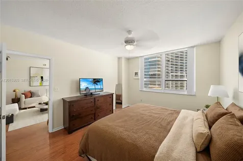 2000 N Bayshore Drive Miami FL 33137