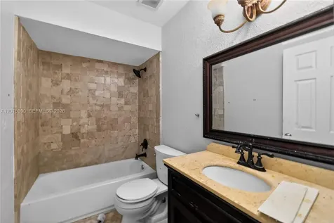 7913 Tam Oshanter Boulevard North Lauderdale FL 33068