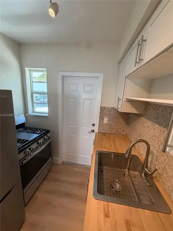 1024 Pennsylvania Avenue Miami Beach FL 33139