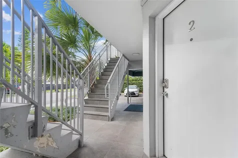13880 NE 20th Place North Miami Beach FL 33181