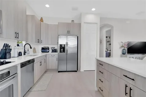 6893 Julia Gardens Drive Coconut Creek FL 33073