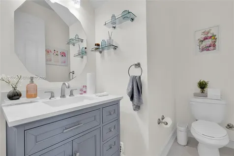 6893 Julia Gardens Drive Coconut Creek FL 33073