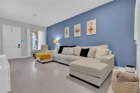6893 Julia Gardens Drive Coconut Creek FL 33073