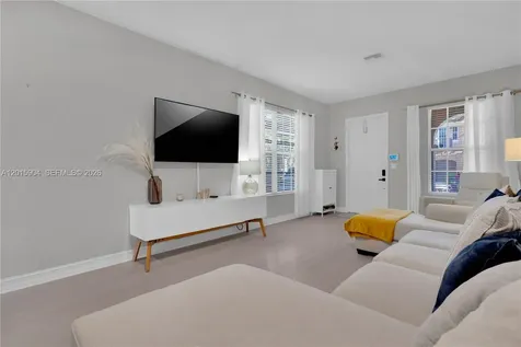 6893 Julia Gardens Drive Coconut Creek FL 33073