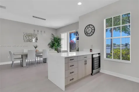 6893 Julia Gardens Drive Coconut Creek FL 33073